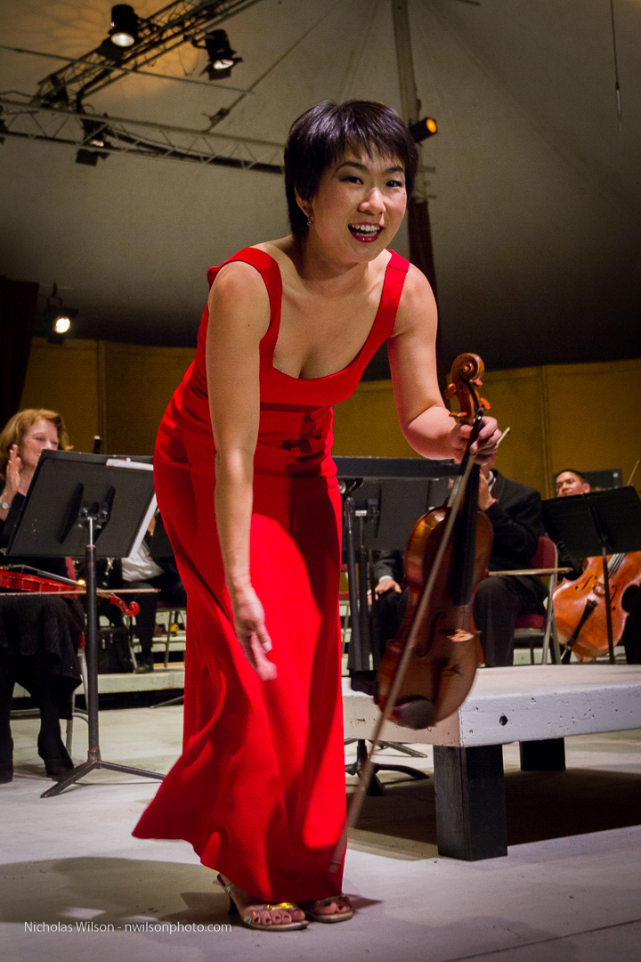Violinist Livia Sohn received enthusiastic applause for her performance with the Mendocino Music Festival Orchestra conducted by Allan Pollack.