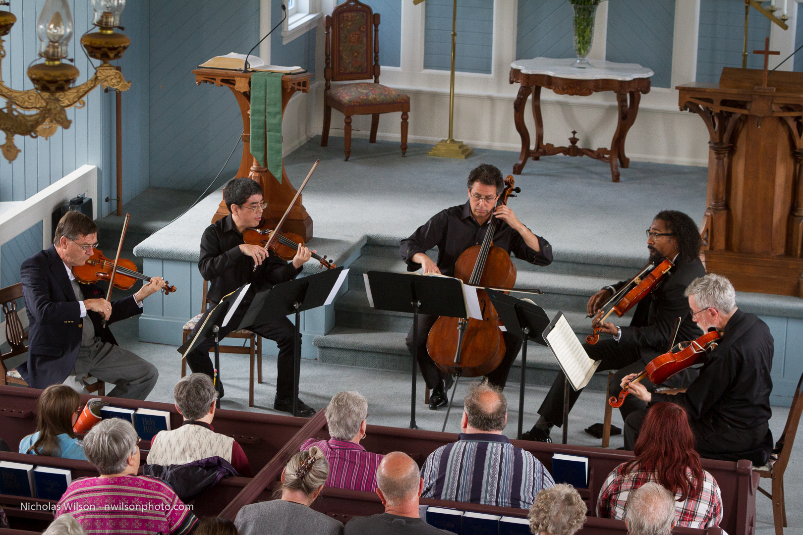 The Festival Chamber Players performing Mozart's Viola Quintet