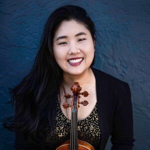 Jennifer Cho, violin
