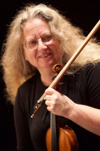 Terrie Baune, violin